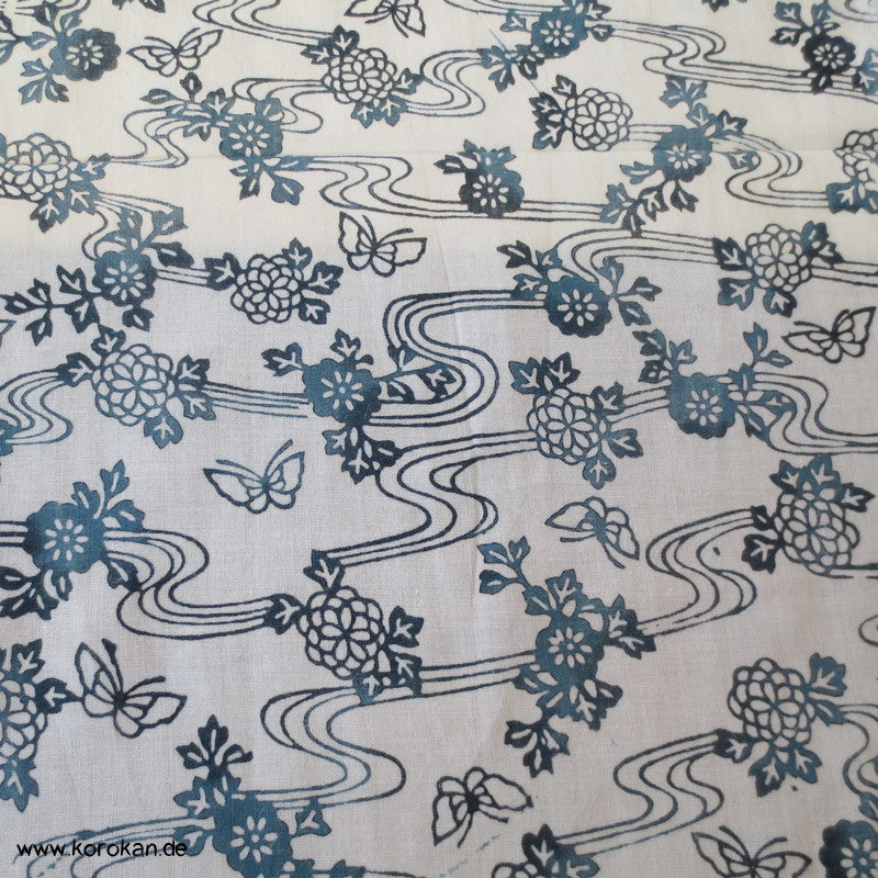 Fluss, Chrysanthemen, Schmetterlinge Yukata Kimono Stoff, weich