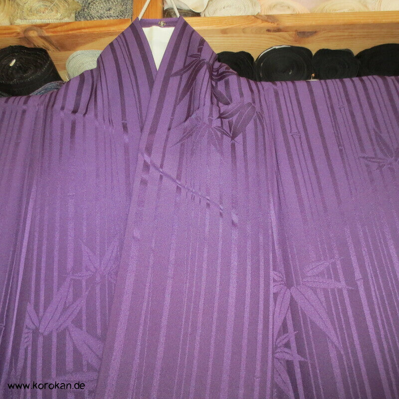 gewebter Bambus, Murasaki lila Iromuji Kimono