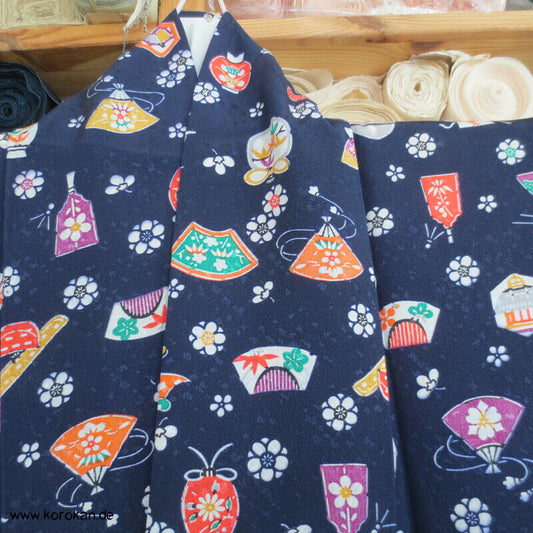 japanische Symbole Komon Seidendamast Kimono