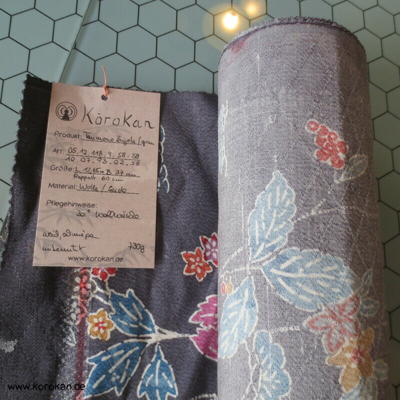 Bingata auf grau Seide /Wolle Kimono Damast