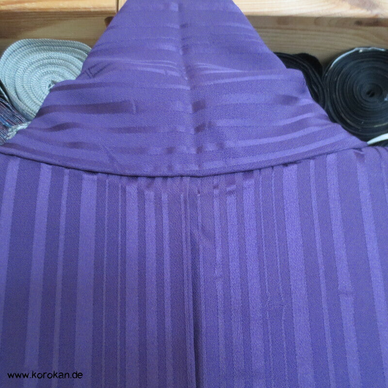 gewebter Bambus, Murasaki lila Iromuji Kimono