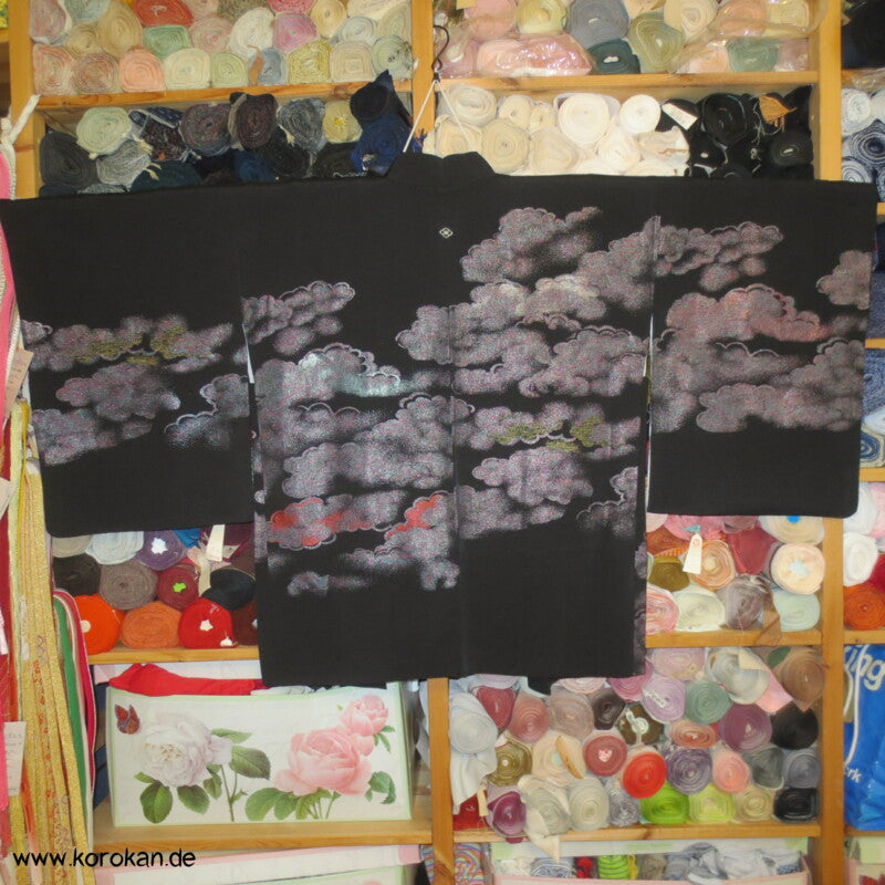 glänzender Wolkenhimmel bei Nacht Haori Seidenbrokat Kimono Jacke