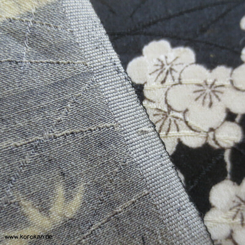 Häuser zwischen Wolken Wolle / Seide Damast Kimono Tanmono