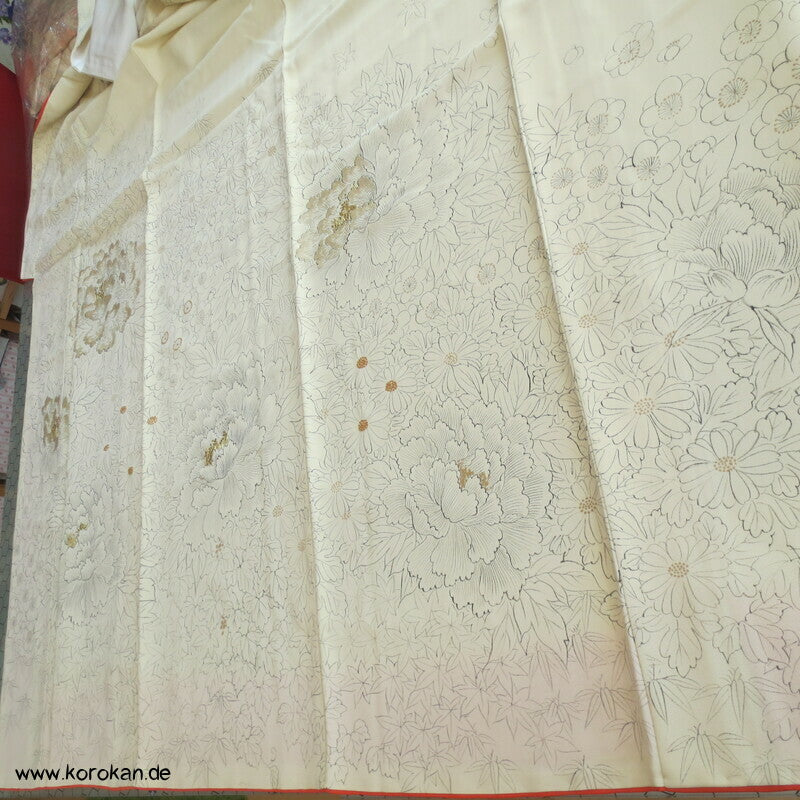 zarter heller Päonien Furisode, teilbestickt, Hochzeit