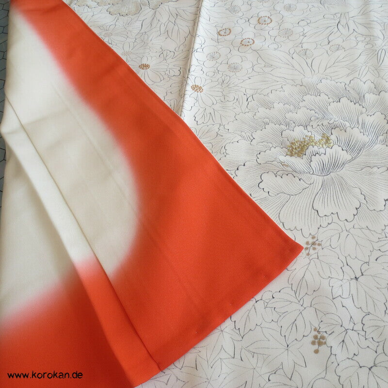 zarter heller Päonien Furisode, teilbestickt, Hochzeit
