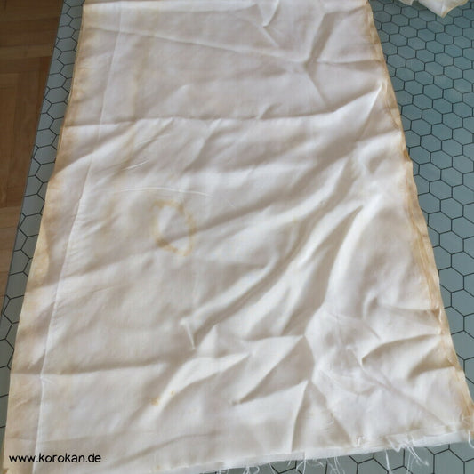 Araihari Kimono Honan Seiden Futter, hell, dunkle Kanten