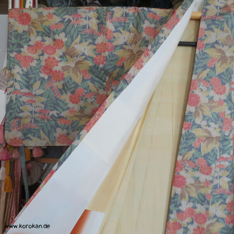 Japan Blumenmuster Kasuri Tsumugi Seiden Kimono