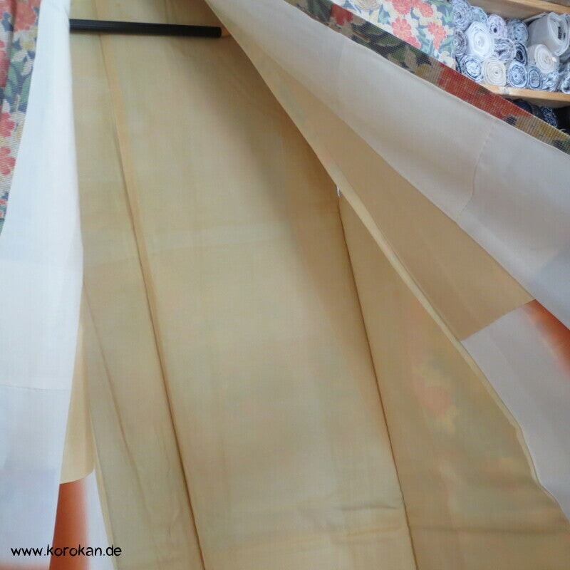 Japan Blumenmuster Kasuri Tsumugi Seiden Kimono