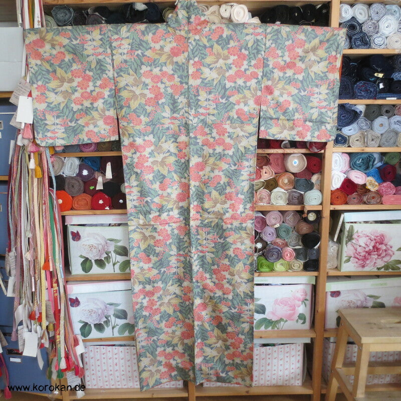 Japan Blumenmuster Kasuri Tsumugi Seiden Kimono