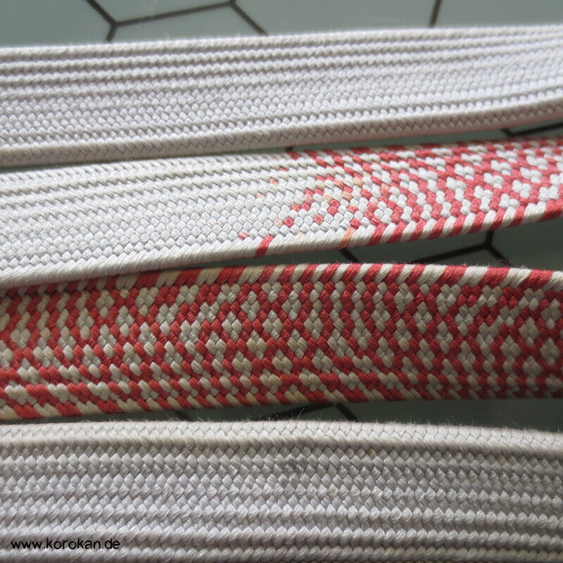 Obijime Seide, geflochten, hellblaugrau mit rosa und gelb