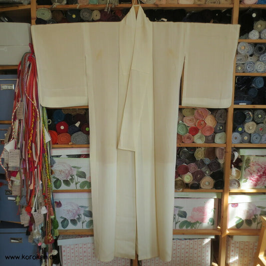 Nakagi Zwischenlagen Kimono, uni natur Seidencrepe