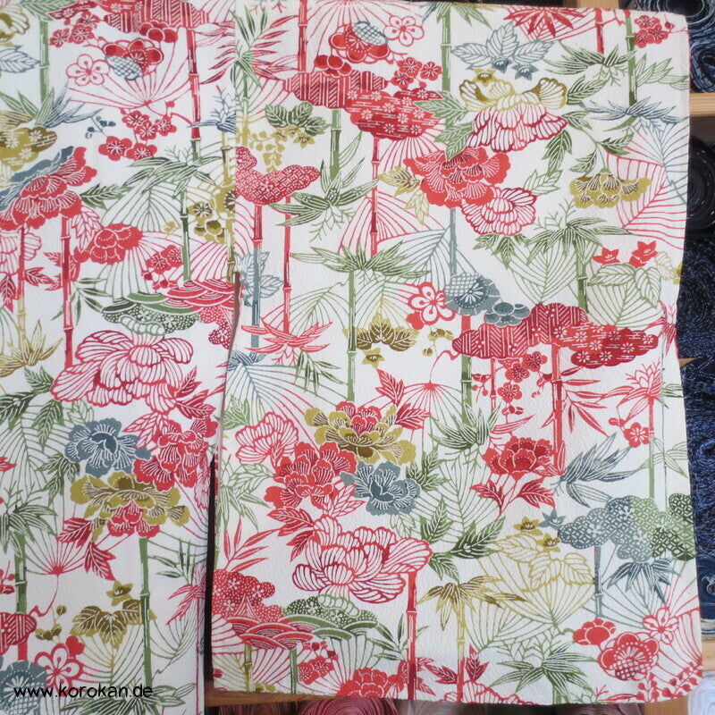 Bingata Druck mit Bambus, Wolken, Päonien Seidencrepe Komon Kimono
