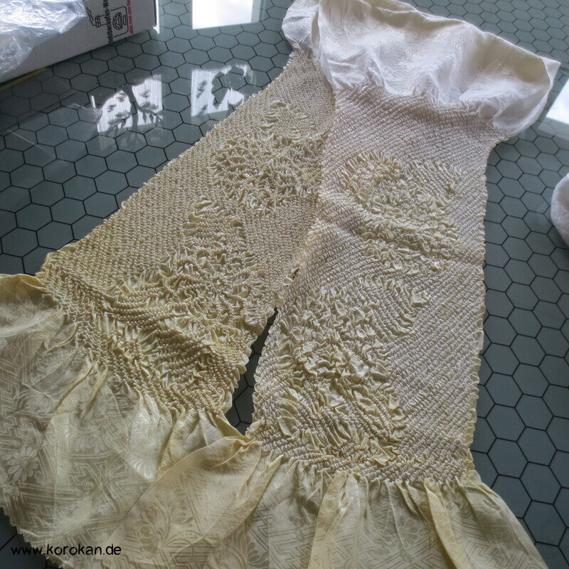 Shibori Blüten in hellgelb Verlauf Seiden Obiage