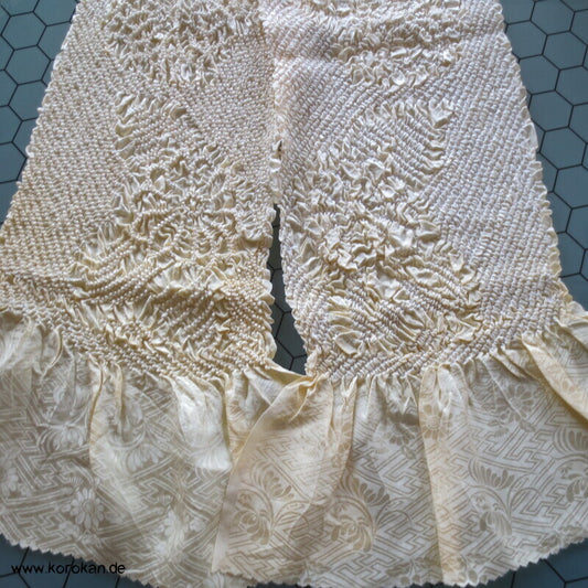 Shibori Blüten in hellgelb Verlauf Seiden Obiage