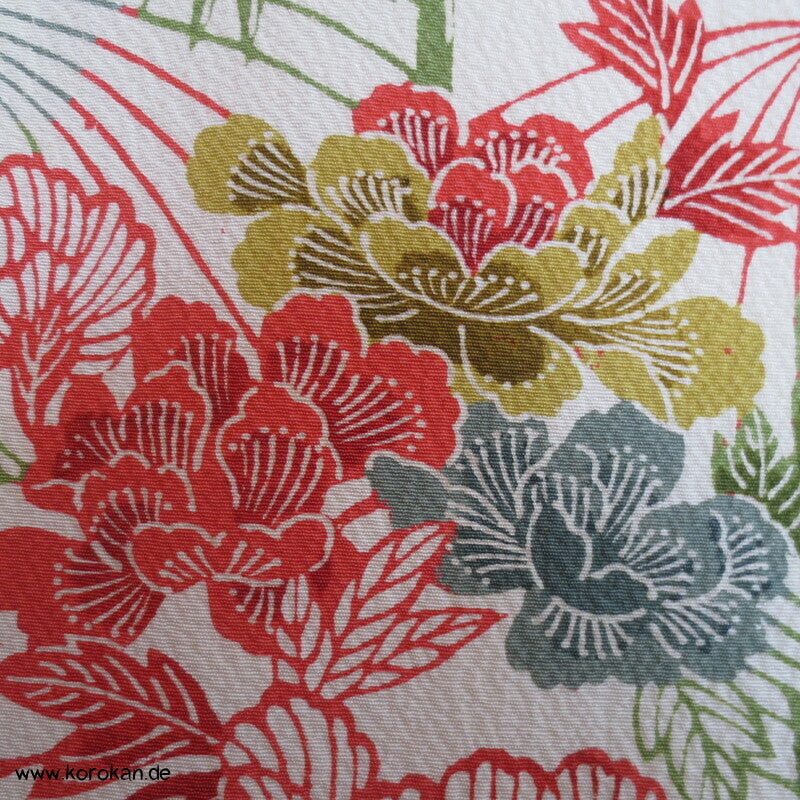 Bingata Druck mit Bambus, Wolken, Päonien Seidencrepe Komon Kimono