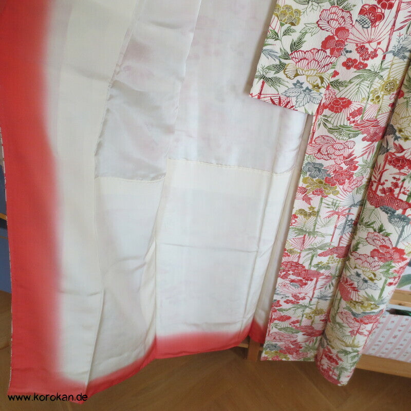 Bingata Druck mit Bambus, Wolken, Päonien Seidencrepe Komon Kimono