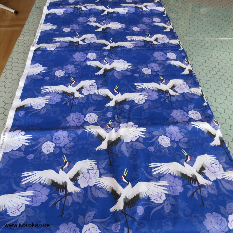 Kraniche auf Rosen blauer dicker Baumwollstoff