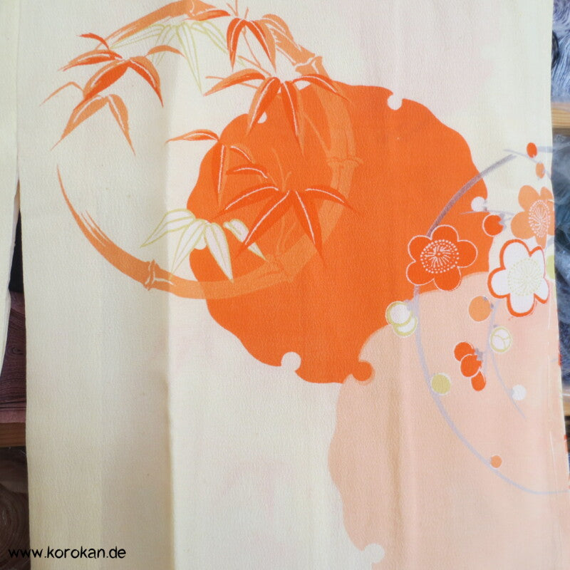 Kusudama Blumenkugel Juban Kimono, teilbestickte Seide