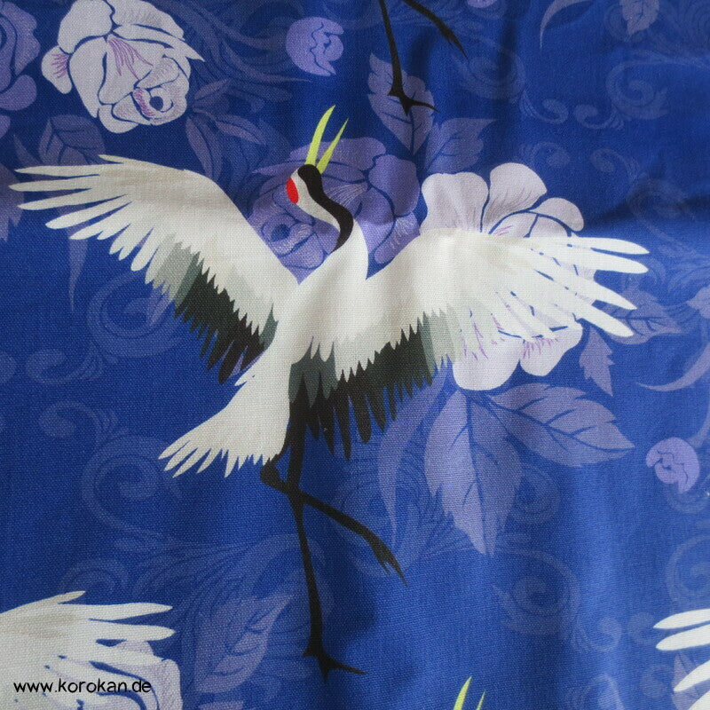 Kraniche auf Rosen blauer dicker Baumwollstoff