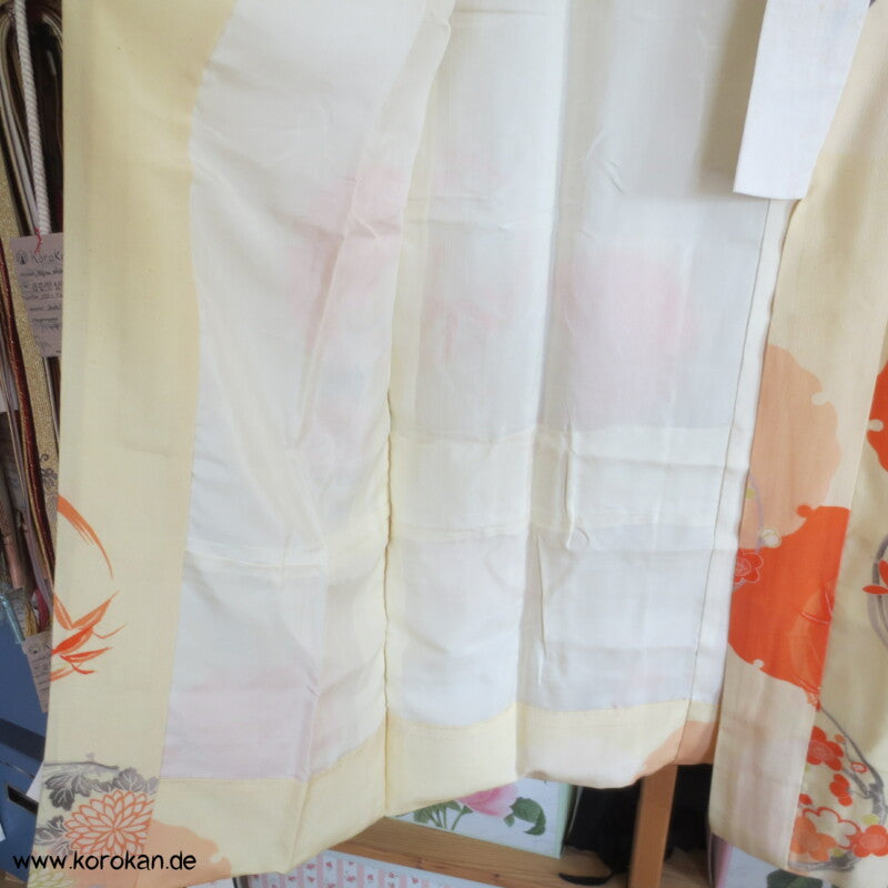 Kusudama Blumenkugel Juban Kimono, teilbestickte Seide