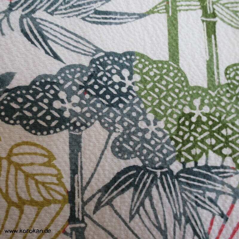 Bingata Druck mit Bambus, Wolken, Päonien Seidencrepe Komon Kimono