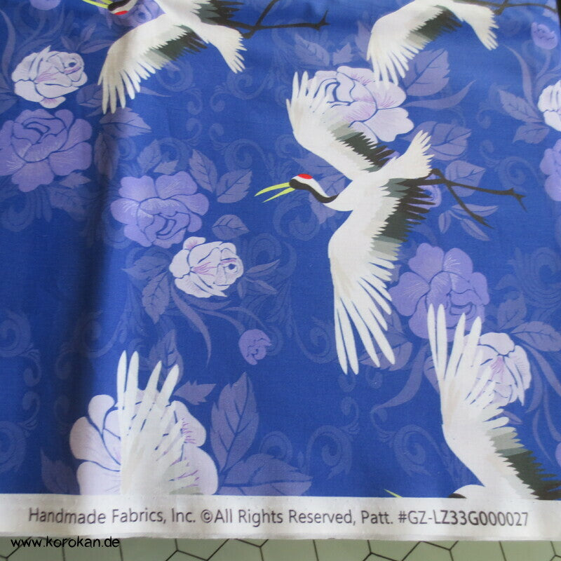 Kraniche auf Rosen blauer dicker Baumwollstoff