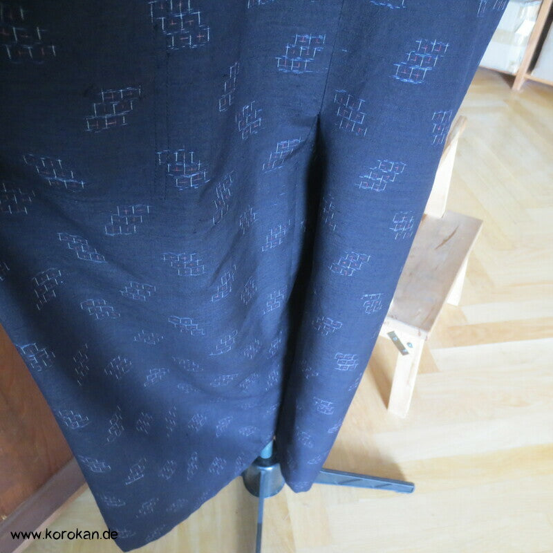 Latzhose aus Tsumugi Seide, Upcycling, Zero Waste