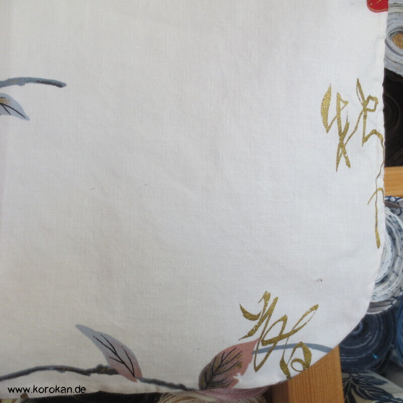 Ichi Ban Japan Kimono Yukata - Morgenmantel mit Gürtel. momo Pfirsiche