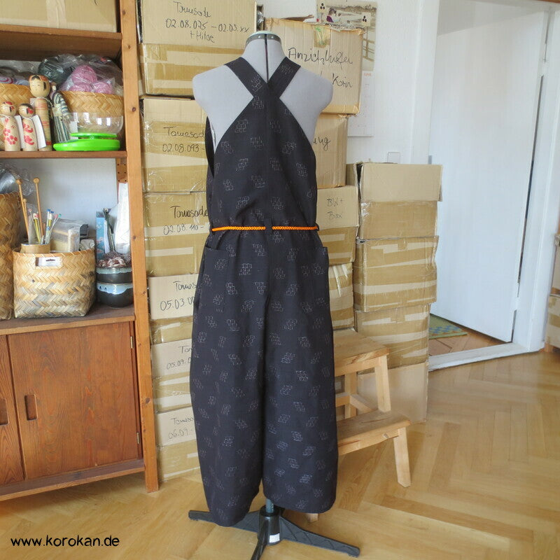 Latzhose aus Tsumugi Seide, Upcycling, Zero Waste