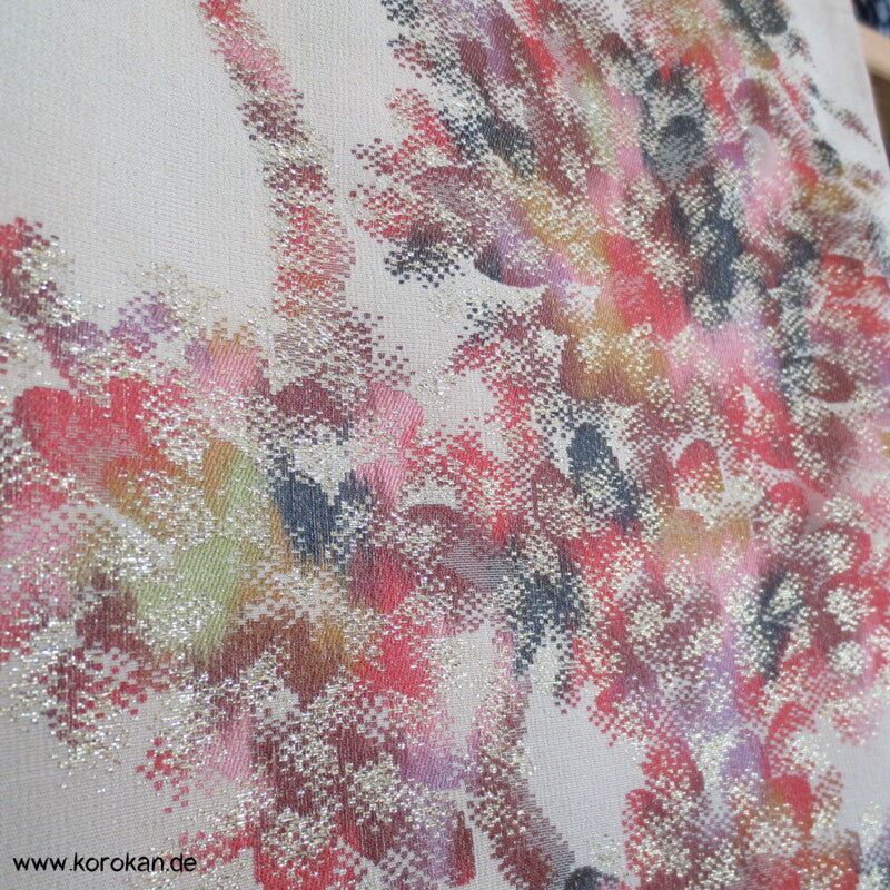 glitzernde Sakura Omeshi Urushi Komon Kimono