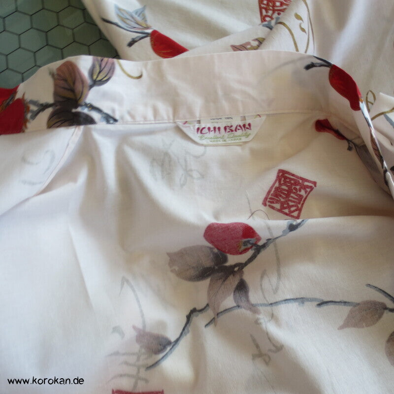 Ichi Ban Japan Kimono Yukata - Morgenmantel mit Gürtel. momo Pfirsiche