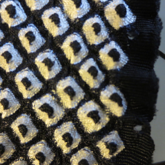 Full Shibori schwarz weiße Kimono Seide Stoffrolle