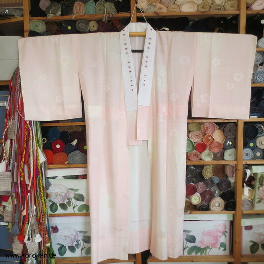 Ume Seide Yamato Juban Unterkimono, Straß und Häschen Kragen