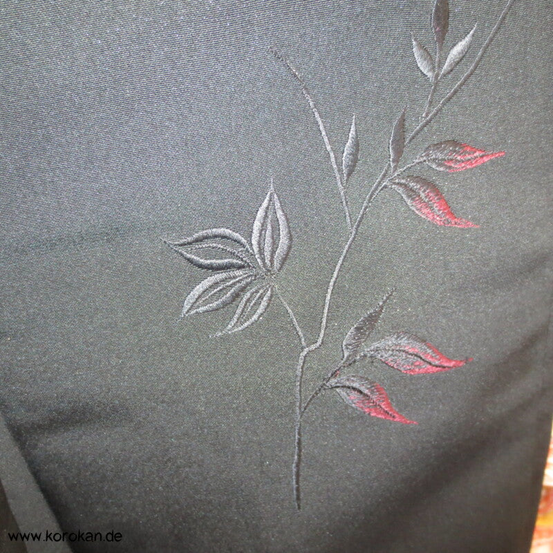 Stickereizweige auf schwarz Haori Kimono Jacke, mit Himo