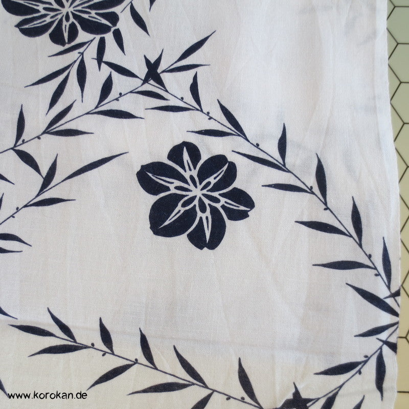 Blüten, Zweige Yukata Kimono Baumwoll Stoff