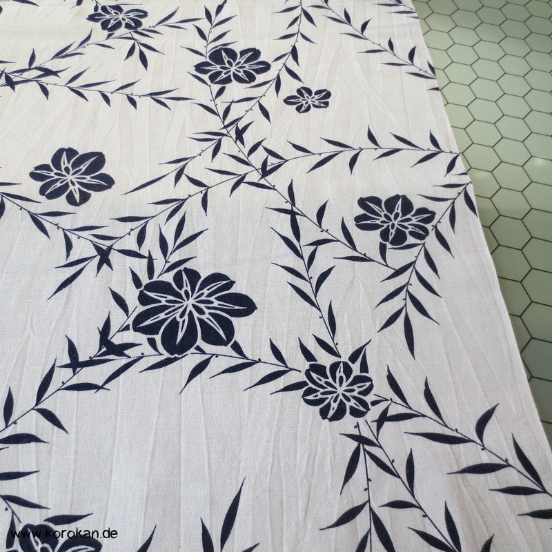Blüten, Zweige Yukata Kimono Baumwoll Stoff