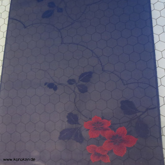 rote Blüten in dunkelblau Sommer Kimono Sha / Rho Seide