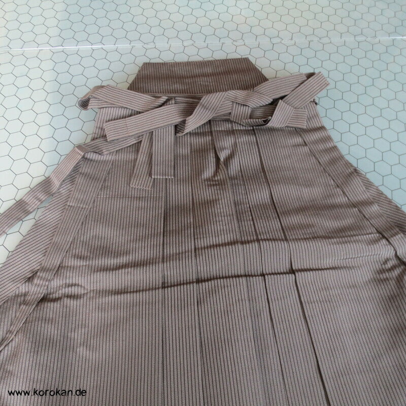grau gestreifte Sommer Hakama - Andon - Rock - Typ