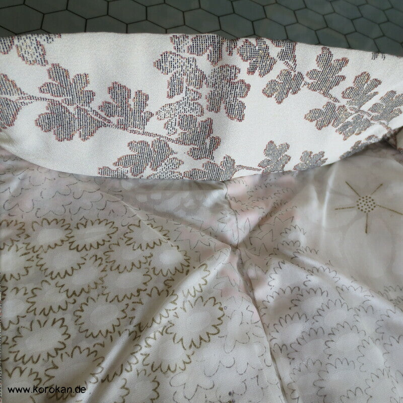 Urushi Blütenzweige Seidenbrokat Haori Kimono Jacke