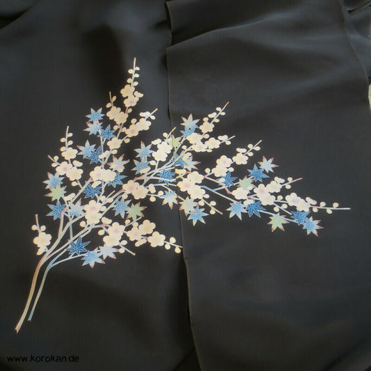 blaue Blütenzweige Crepe Seide Haori Tanmono Kimono Stoffrolle