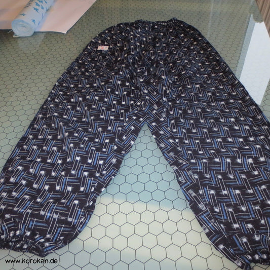 Monpe, japanische Arbeitshose für Frauen, blau, Kasurimuster, Ikat