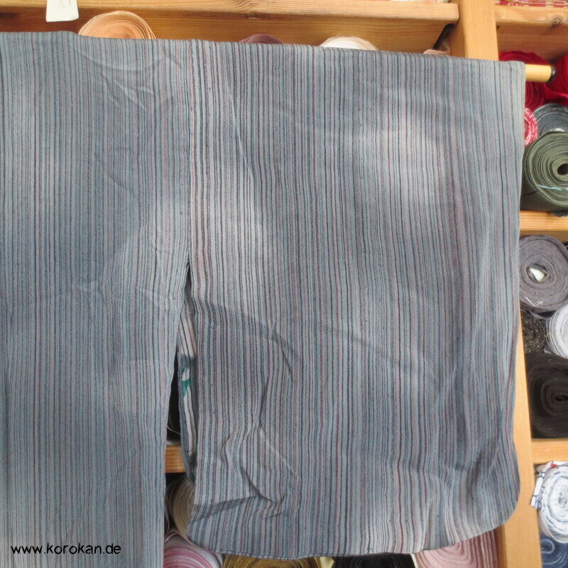 antiker handgenähter japanischer Seidenkrepp Juban Unter Kimono