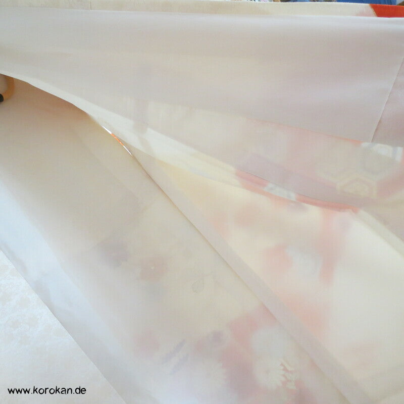 Nebelschwaden mit japanischen Mustern Seidendamast Furisode Kimono