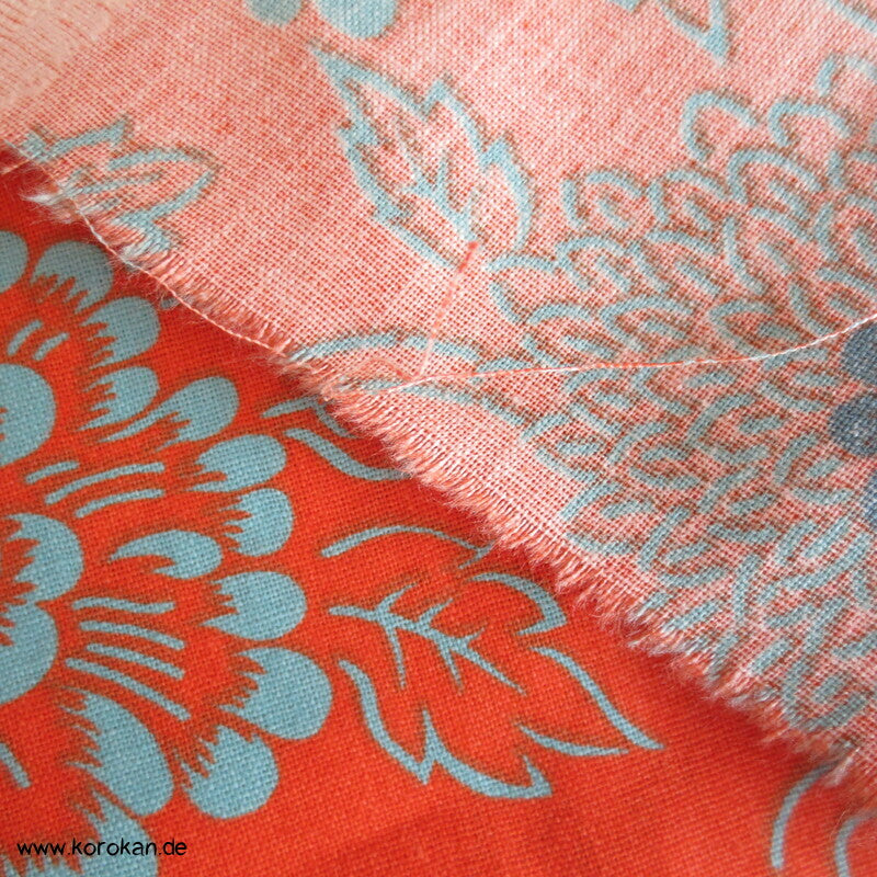 Karakusa Arabesken mit Chrysanthemenblüten Bassetti Baumwollstoff