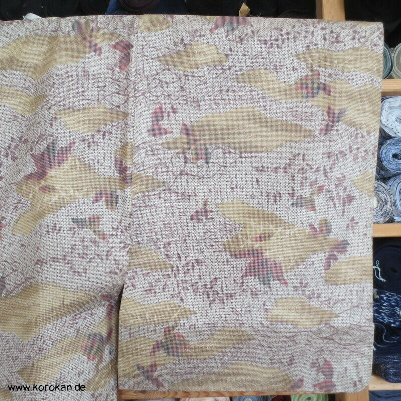 'Tsumugi Seiden Kasuri Blätter Kimono