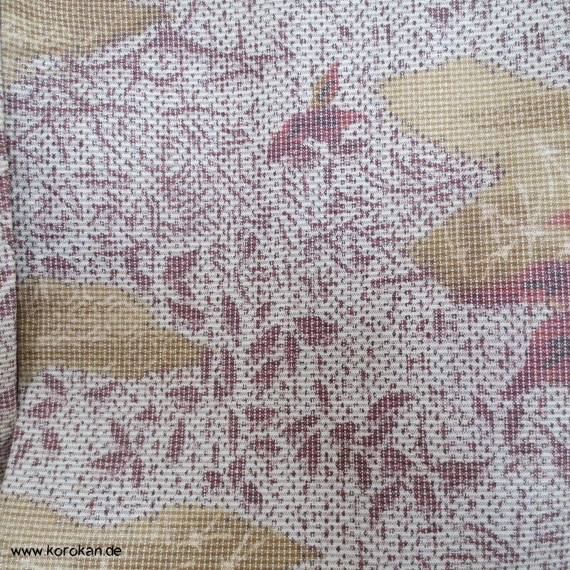 'Tsumugi Seiden Kasuri Blätter Kimono
