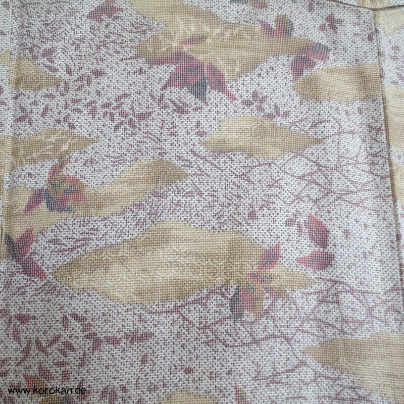 'Tsumugi Seiden Kasuri Blätter Kimono