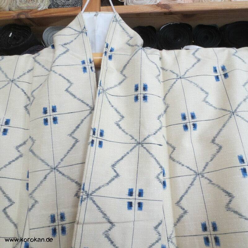 Matzukawabishi Zackenmuster Kasuri Tsumugi Kimono