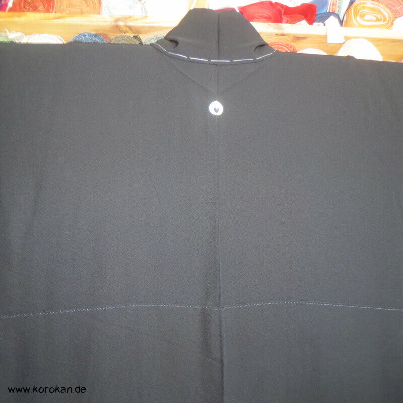 5 Fuji Mon Mofuku, formeller schwarzer Seidencrepe Kimono