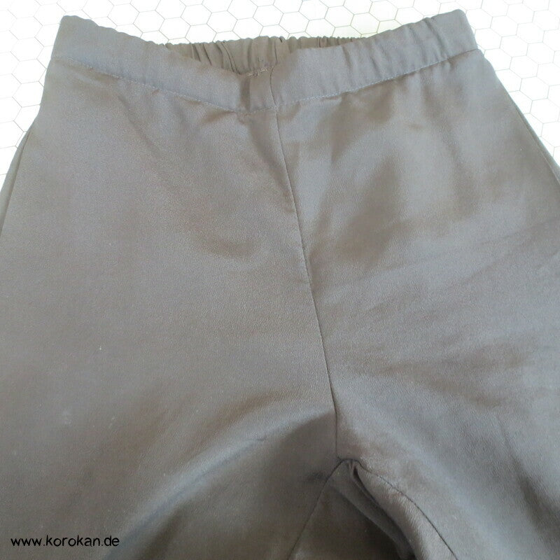 Päonien goldgestickte lose Tomesode Hose